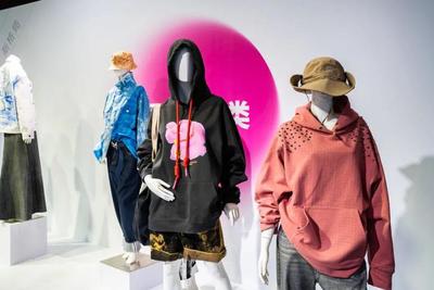 省長(zhǎng)點(diǎn)贊!支柱產(chǎn)業(yè)煥新彩,服裝產(chǎn)品斬獲省長(zhǎng)杯金獎(jiǎng)!